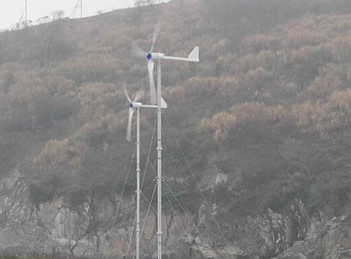 南京歐陸電氣FD5KW風(fēng)力發(fā)電機(jī)在嵊泗群島灘滸島上順利運(yùn)行